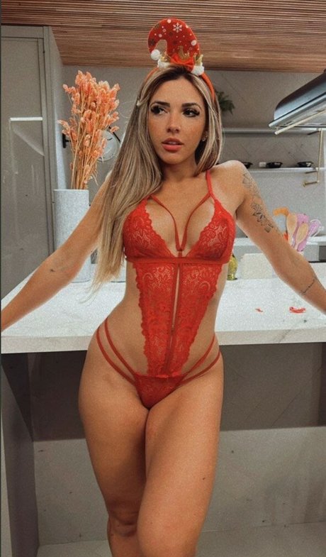Andrea Ribeiro