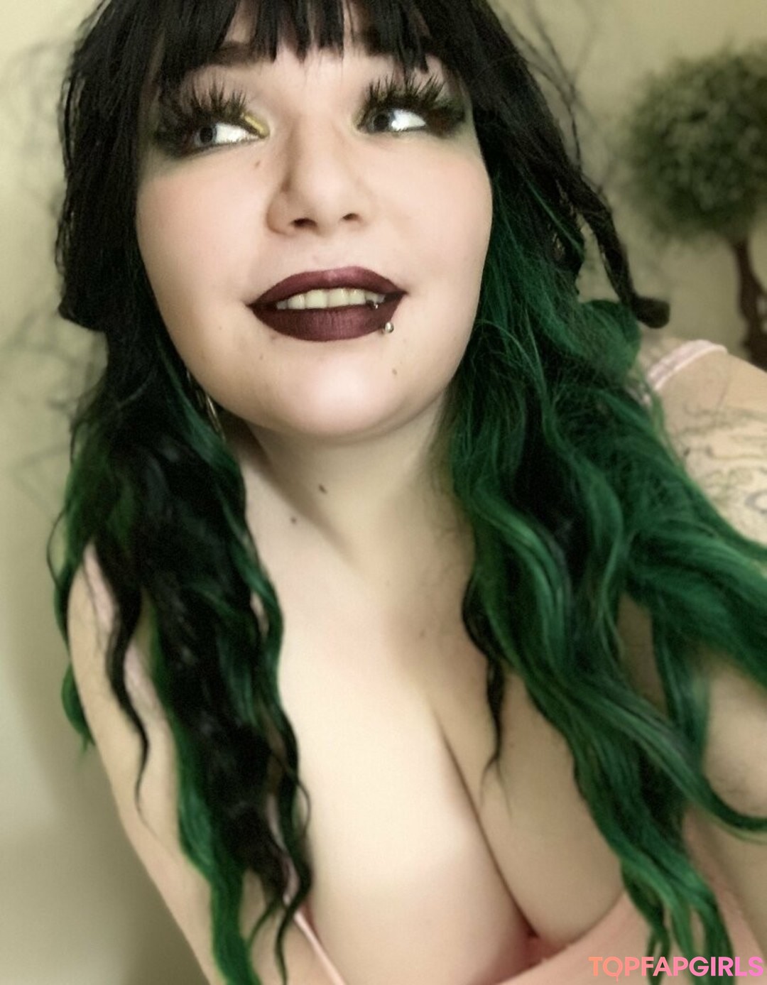 Foto desnuda filtrada de OnlyFans de Lexxiblakkfree #27 Foto desnuda filtrada de OnlyFans de Lexxiblakkfree #27