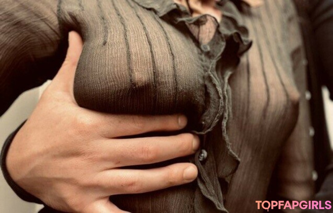 Foto desnuda filtrada de OnlyFans de Lady Willow Wood #14 Foto desnuda filtrada de OnlyFans de Lady Willow Wood #14