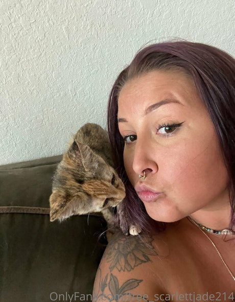 Free_scarlettjade214