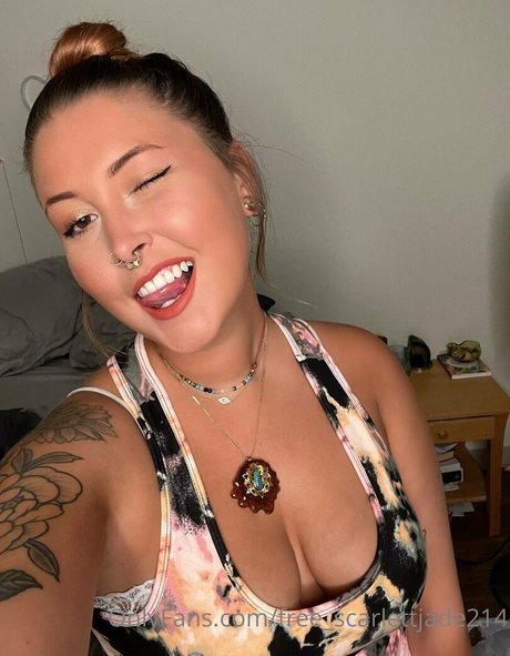 Free_scarlettjade214