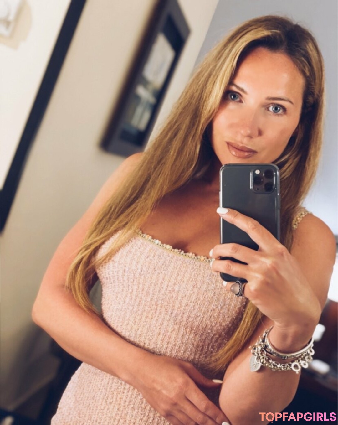 Foto desnuda filtrada de OnlyFans de Veronicasilesto #42 Foto desnuda filtrada de OnlyFans de Veronicasilesto #42