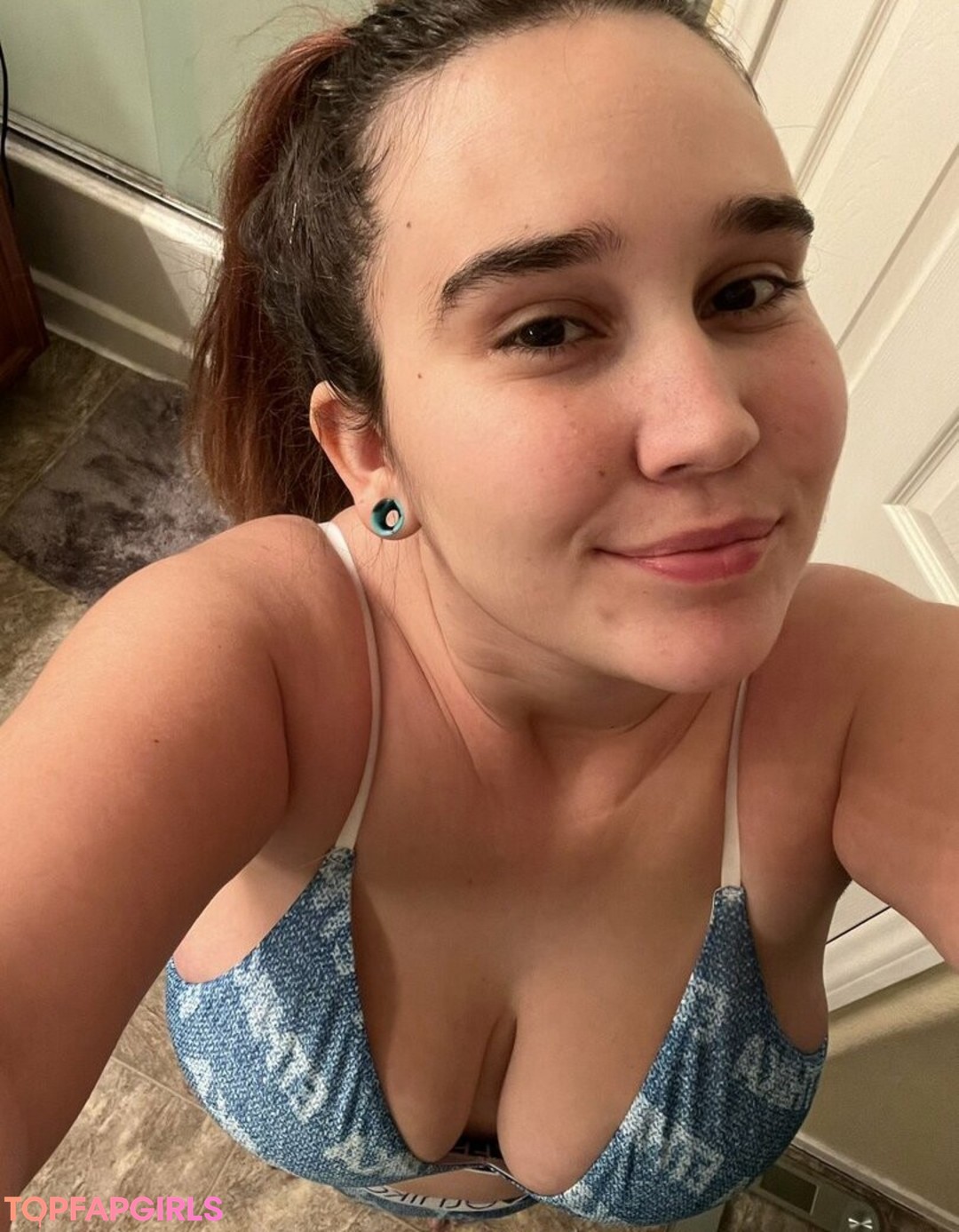 Foto desnuda filtrada de OnlyFans de Goddess Ray #69 Foto desnuda filtrada de OnlyFans de Goddess Ray #69