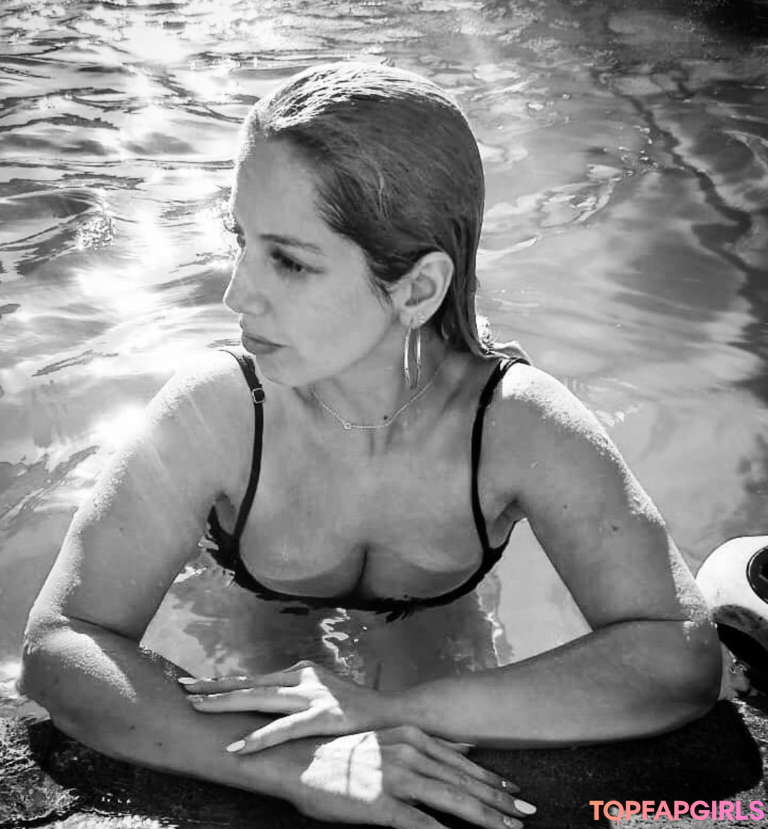 Foto desnuda filtrada de OnlyFans de Maria Celeste #86 Foto desnuda filtrada de OnlyFans de Maria Celeste #86