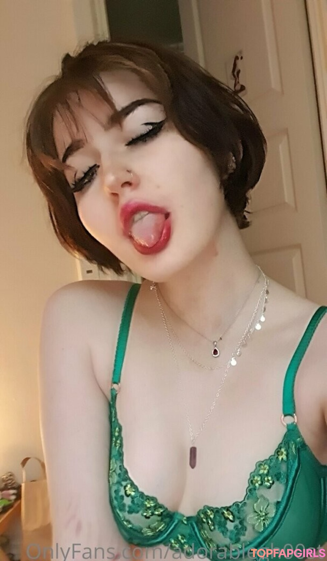 Foto desnuda filtrada de OnlyFans de Cynthia Grey #34 Foto desnuda filtrada de OnlyFans de Cynthia Grey #34