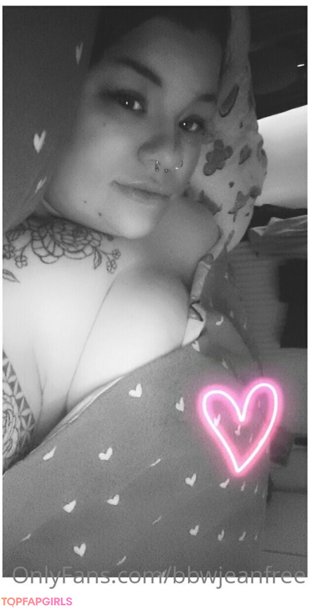 Foto desnuda filtrada de OnlyFans de Bbwjeanfree #6 Foto desnuda filtrada de OnlyFans de Bbwjeanfree #6