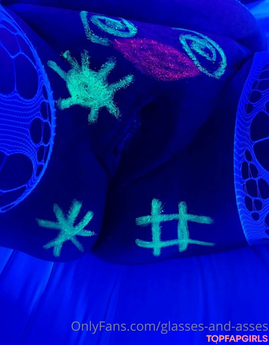 Foto desnuda filtrada de OnlyFans de Glassesandasses #119 Foto desnuda filtrada de OnlyFans de Glassesandasses #119