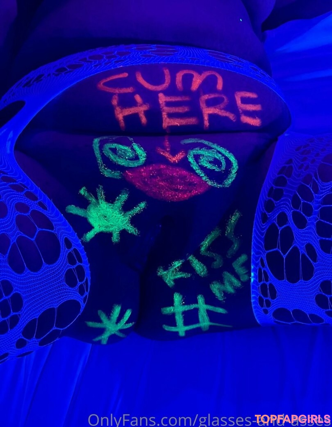 Foto desnuda filtrada de OnlyFans de Glassesandasses #125 Foto desnuda filtrada de OnlyFans de Glassesandasses #125