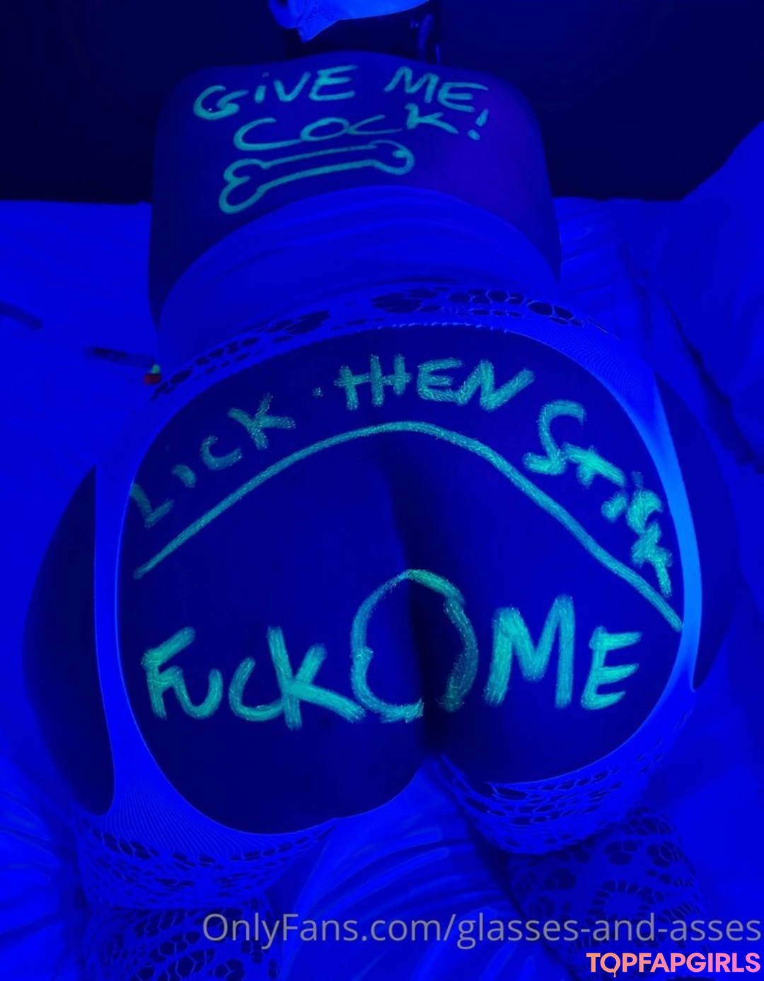 Foto desnuda filtrada de OnlyFans de Glassesandasses #422 Foto desnuda filtrada de OnlyFans de Glassesandasses #422