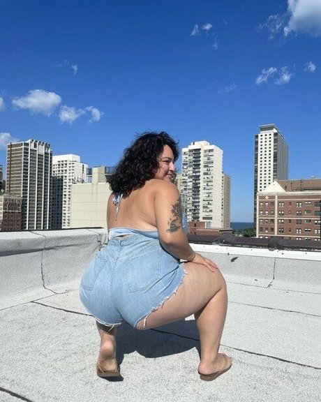 Curvygirlynat