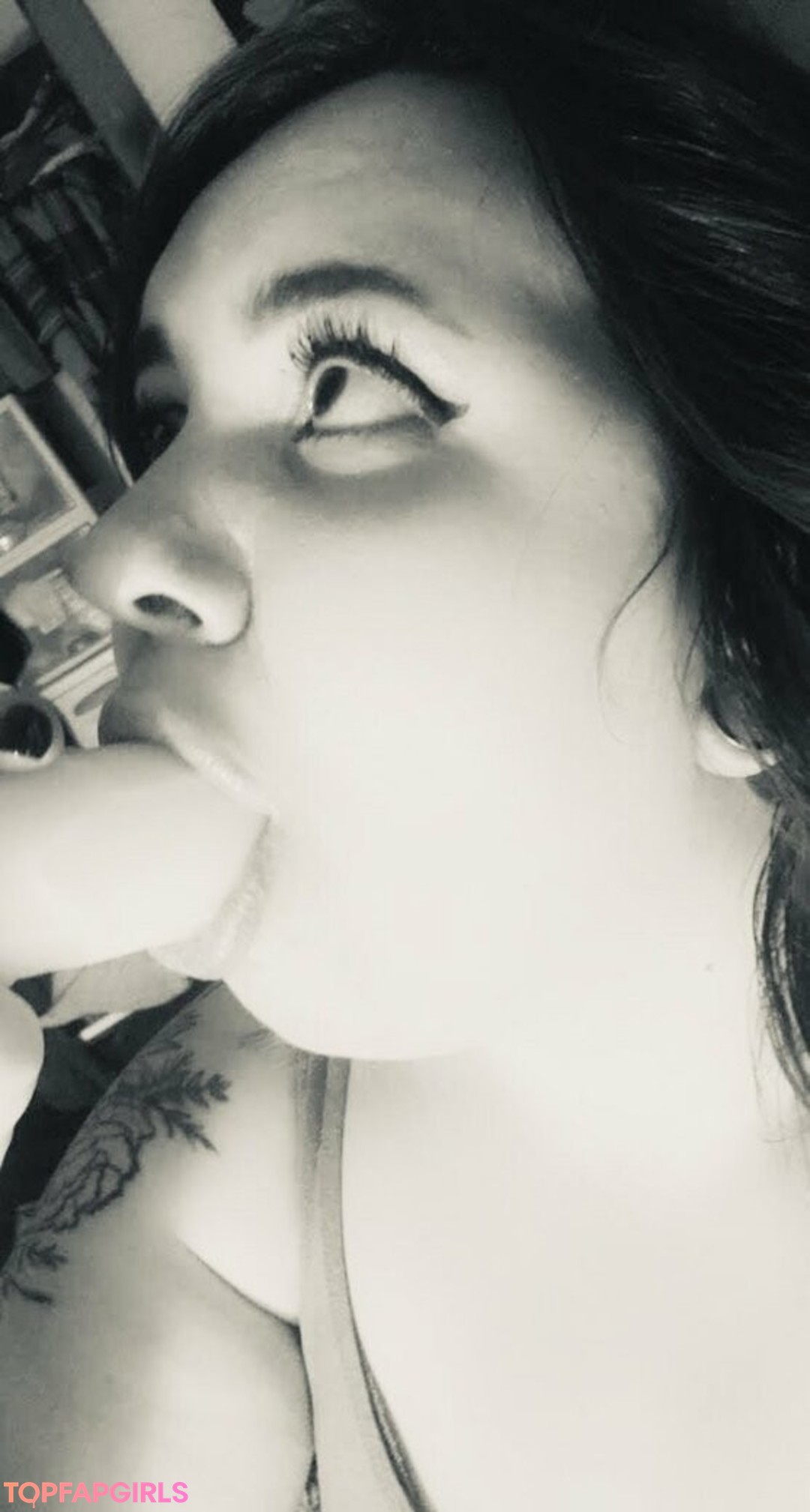 Foto desnuda filtrada de OnlyFans de Thedilfhunter #12 Foto desnuda filtrada de OnlyFans de Thedilfhunter #12