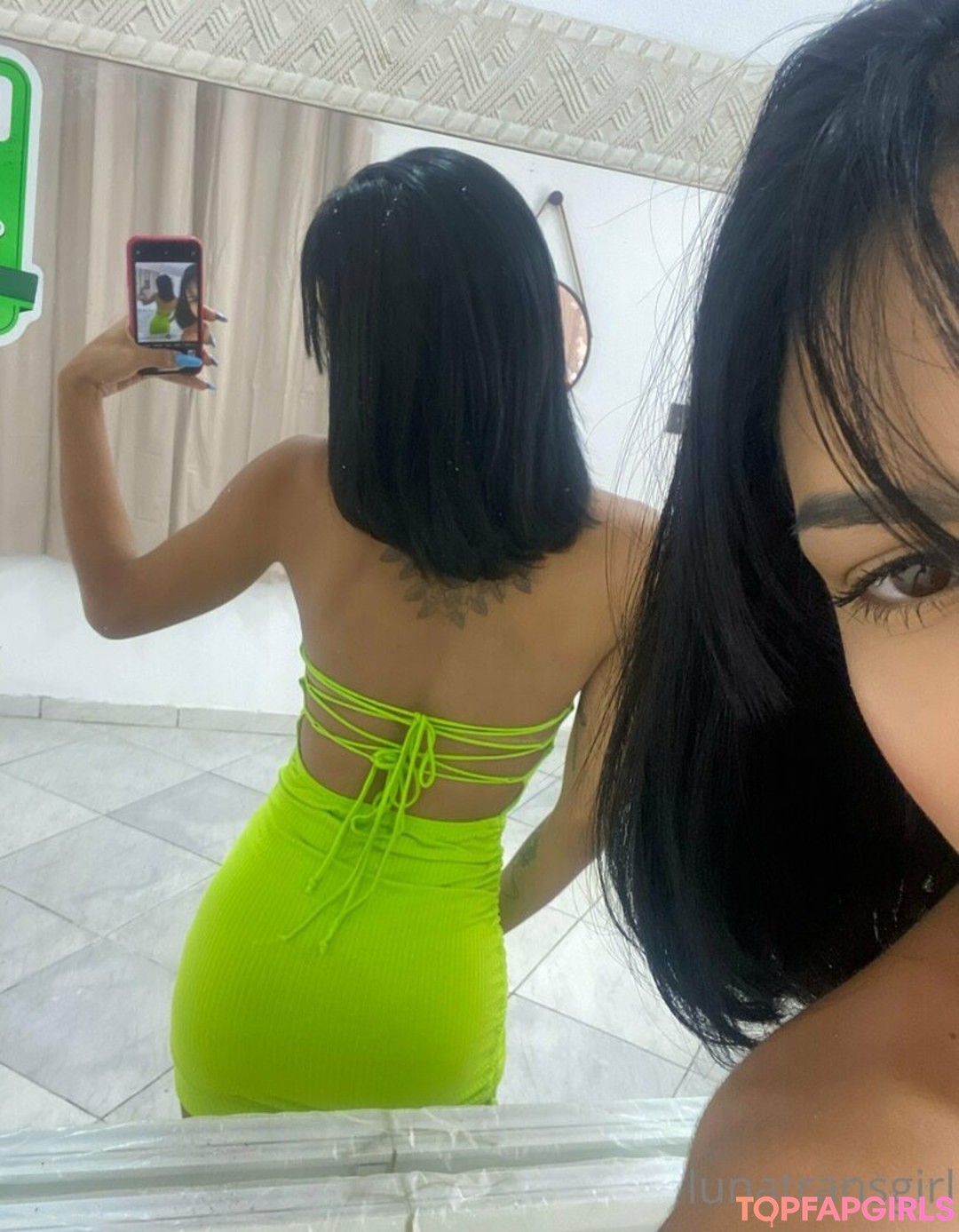 Foto desnuda filtrada de OnlyFans de Lunatransgirl #8 Foto desnuda filtrada de OnlyFans de Lunatransgirl #8