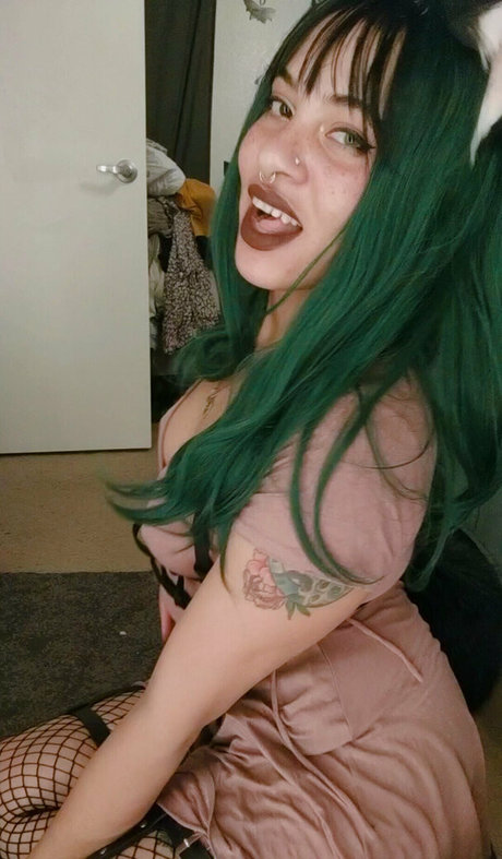Foto desnuda filtrada de OnlyFans de Otterbee