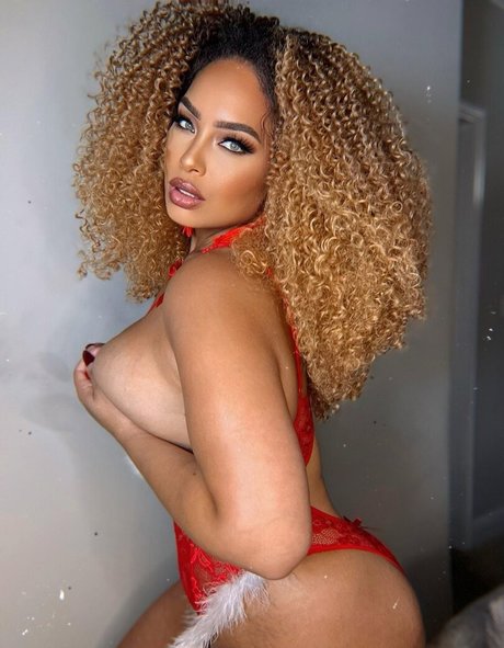 Foto desnuda filtrada de OnlyFans de Lovesirensong