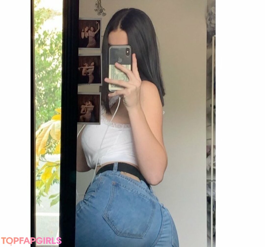 Foto desnuda filtrada de OnlyFans de Carolyn Marcinkus #49 Foto desnuda filtrada de OnlyFans de Carolyn Marcinkus #49