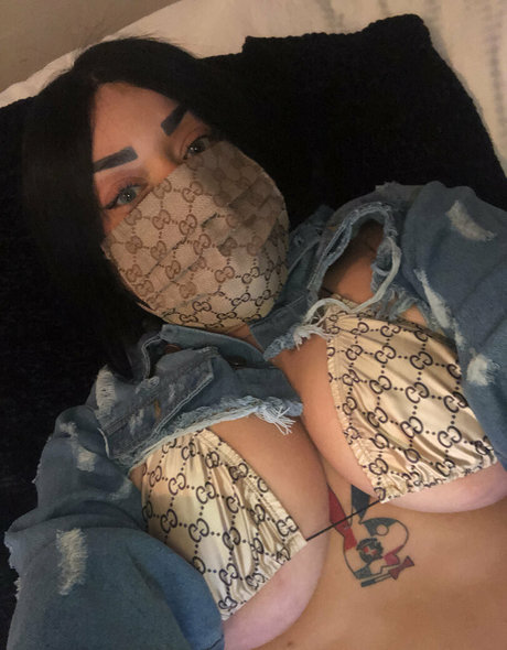 Foto desnuda filtrada de OnlyFans de Mollywoodz