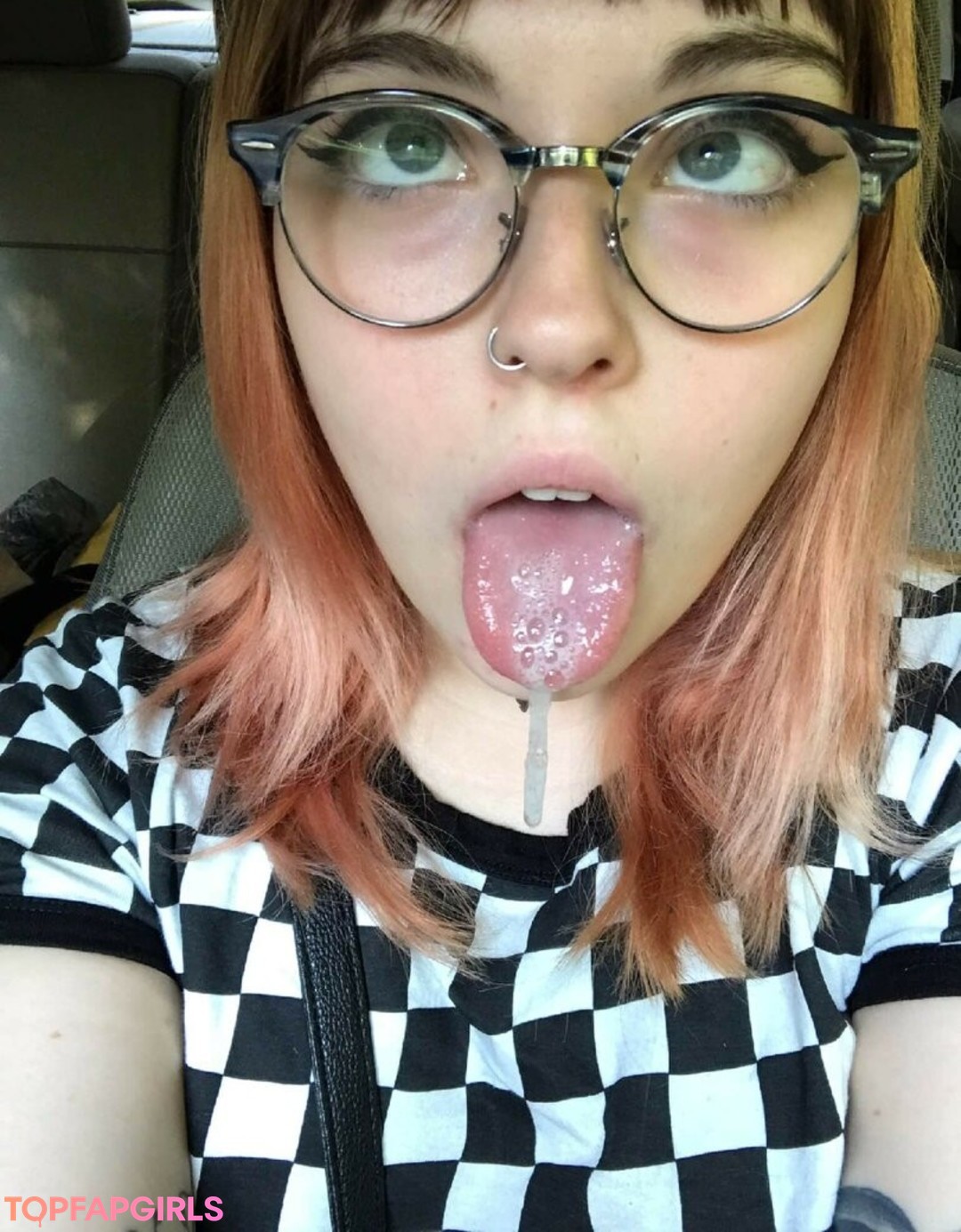 Foto desnuda filtrada de OnlyFans de Beelzebubsuwu #84 Foto desnuda filtrada de OnlyFans de Beelzebubsuwu #84