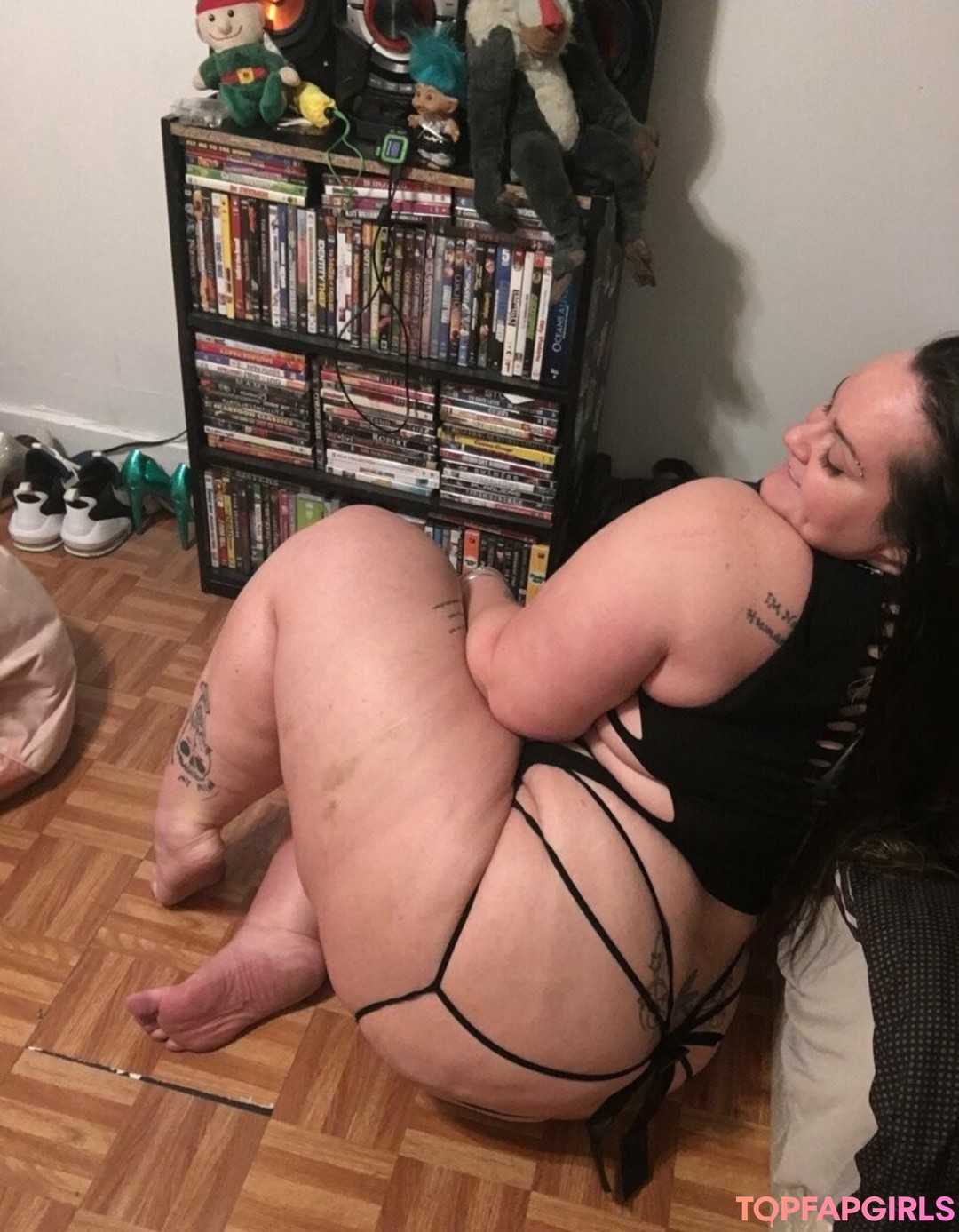 Foto desnuda filtrada de OnlyFans de Voluptuouscooper #94 Foto desnuda filtrada de OnlyFans de Voluptuouscooper #94