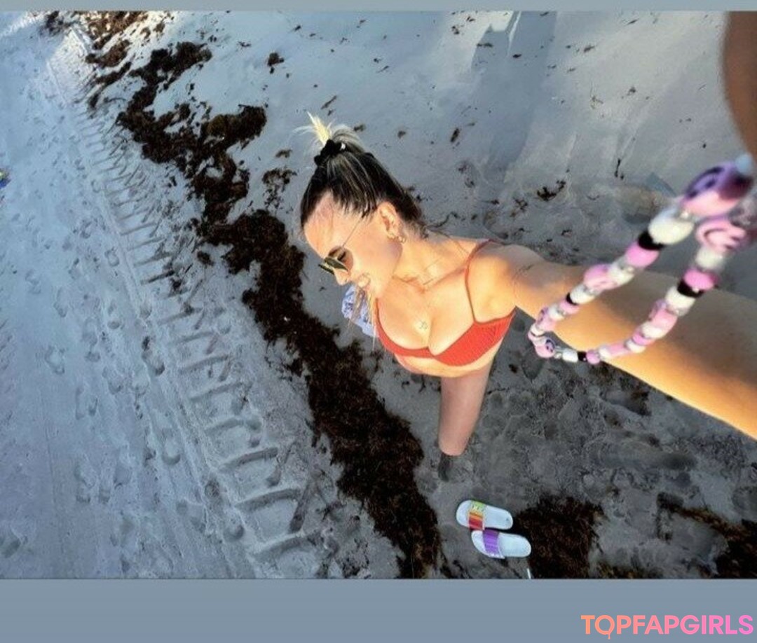 Foto desnuda filtrada de OnlyFans de Morena Beltran #108 Foto desnuda filtrada de OnlyFans de Morena Beltran #108