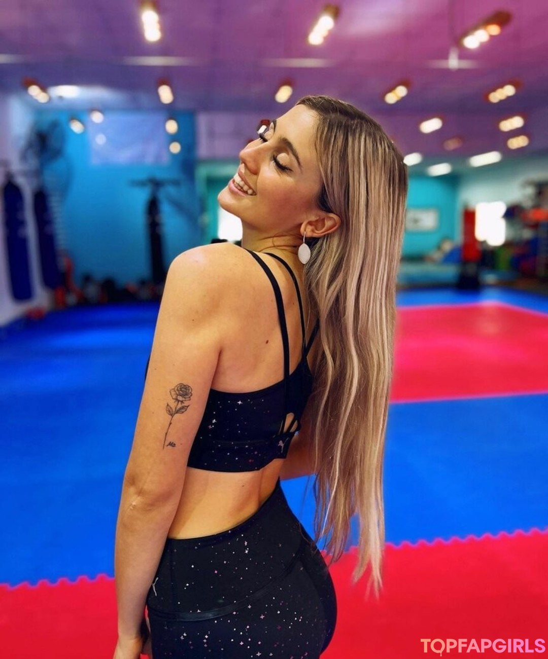 Foto desnuda filtrada de OnlyFans de Morena Beltran #96 Foto desnuda filtrada de OnlyFans de Morena Beltran #96