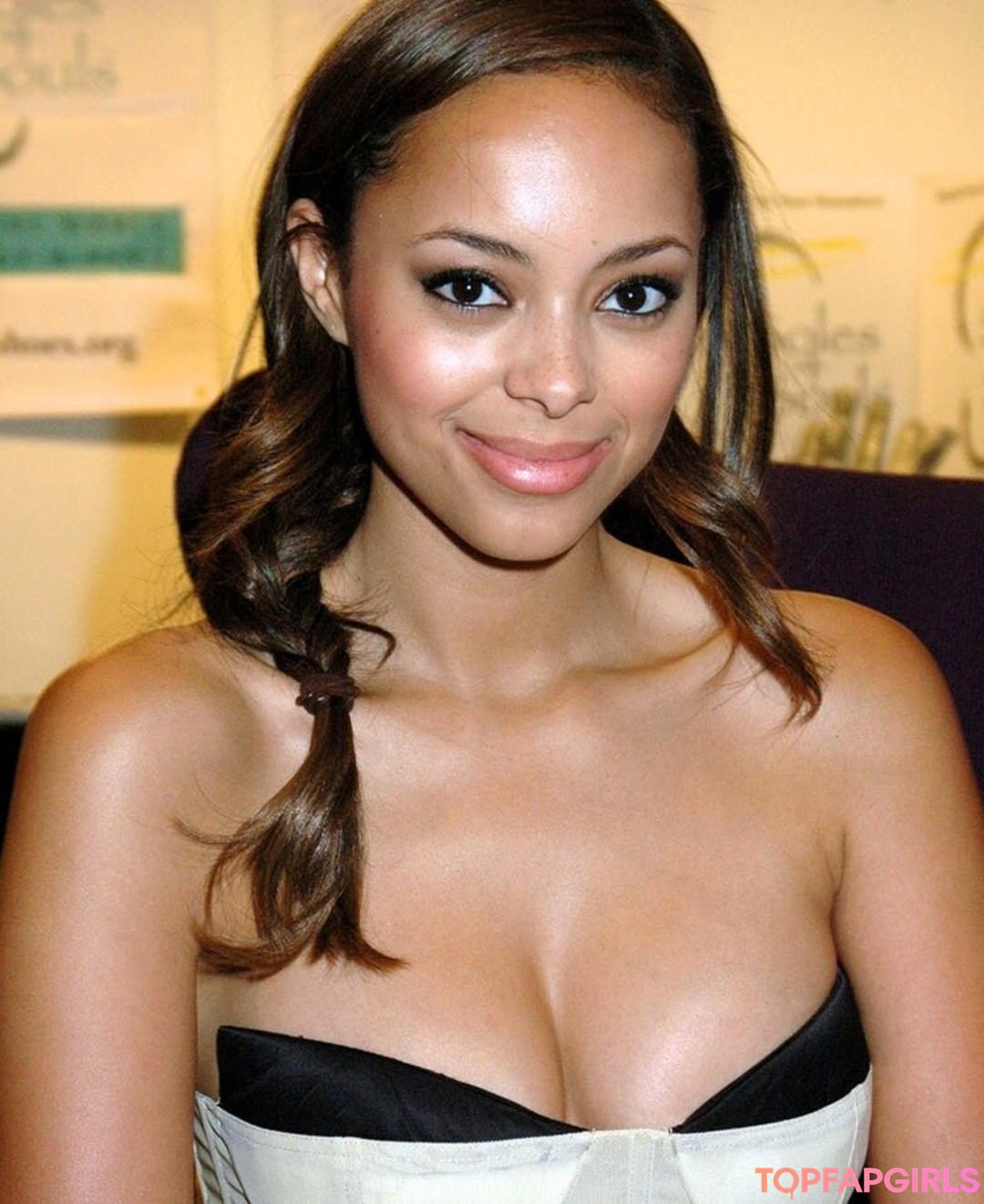 Foto desnuda filtrada de OnlyFans de Amber Stevens West #61 Foto desnuda filtrada de OnlyFans de Amber Stevens West #61