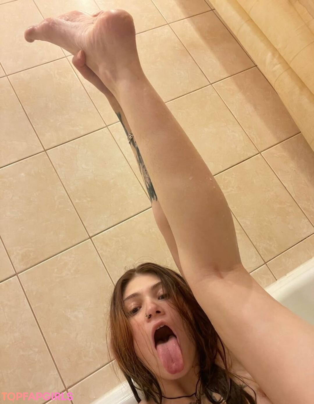 Foto desnuda filtrada de OnlyFans de Littlepolly102 #23 Foto desnuda filtrada de OnlyFans de Littlepolly102 #23