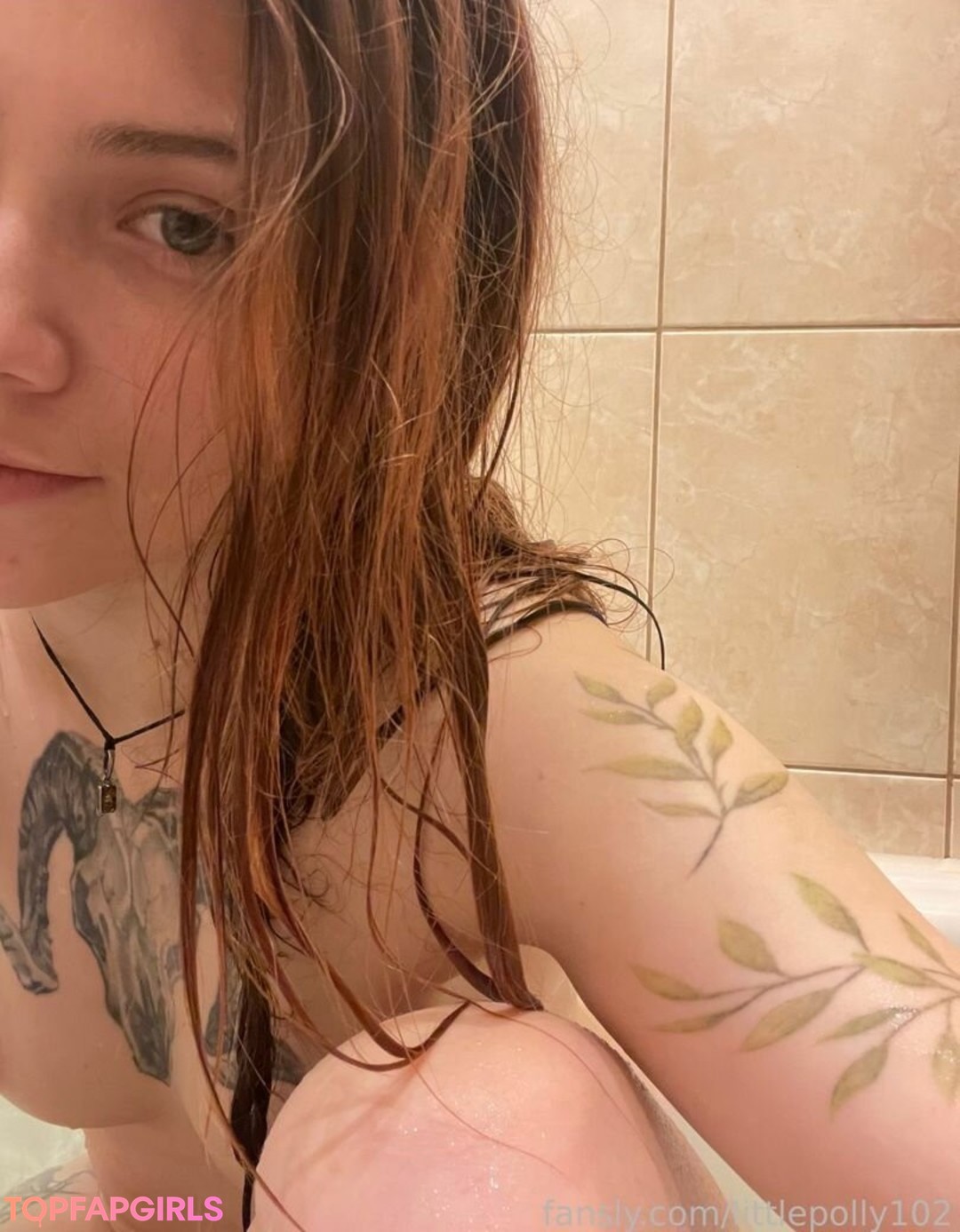 Foto desnuda filtrada de OnlyFans de Littlepolly102 #25 Foto desnuda filtrada de OnlyFans de Littlepolly102 #25