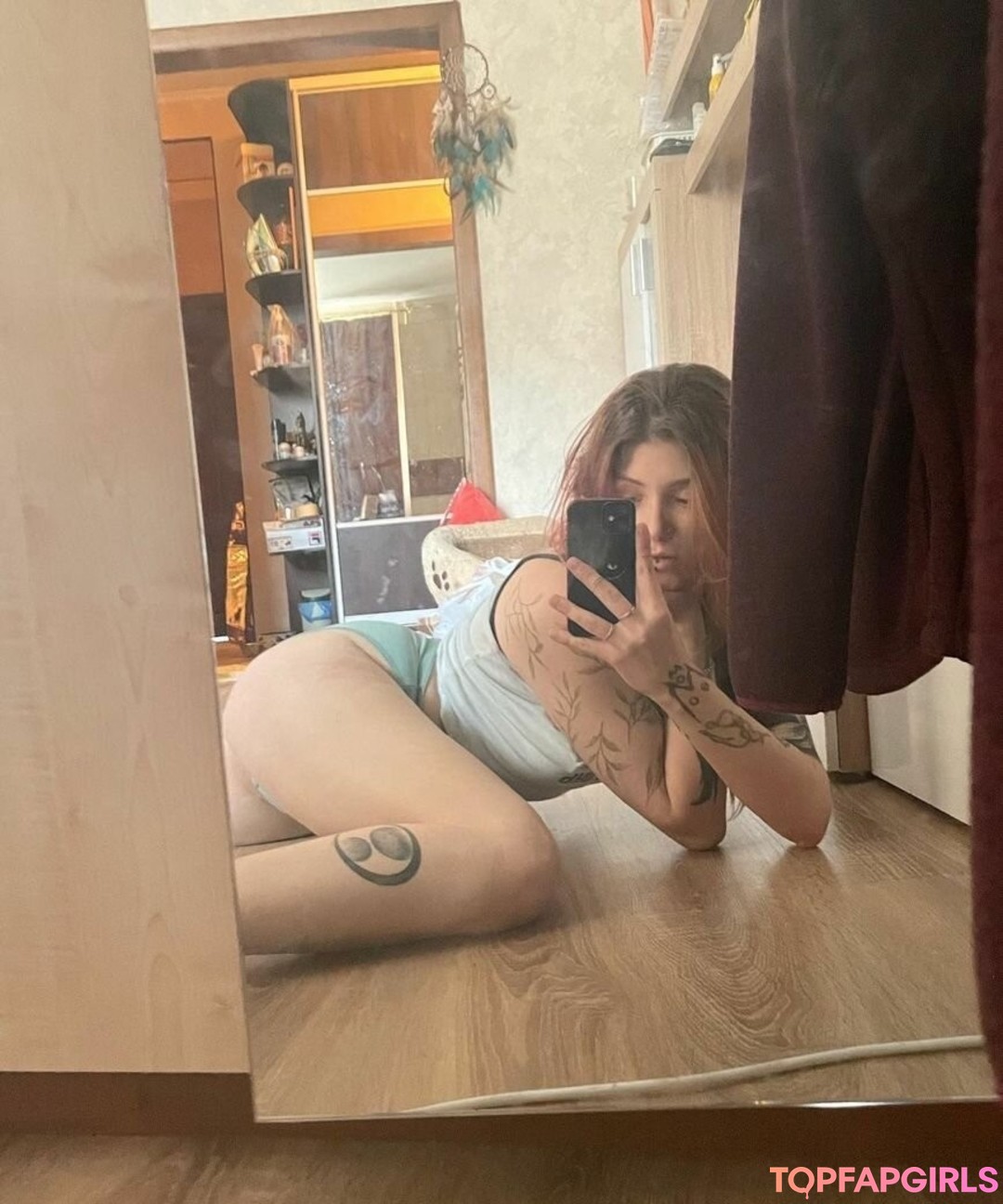 Foto desnuda filtrada de OnlyFans de Littlepolly102 #28 Foto desnuda filtrada de OnlyFans de Littlepolly102 #28