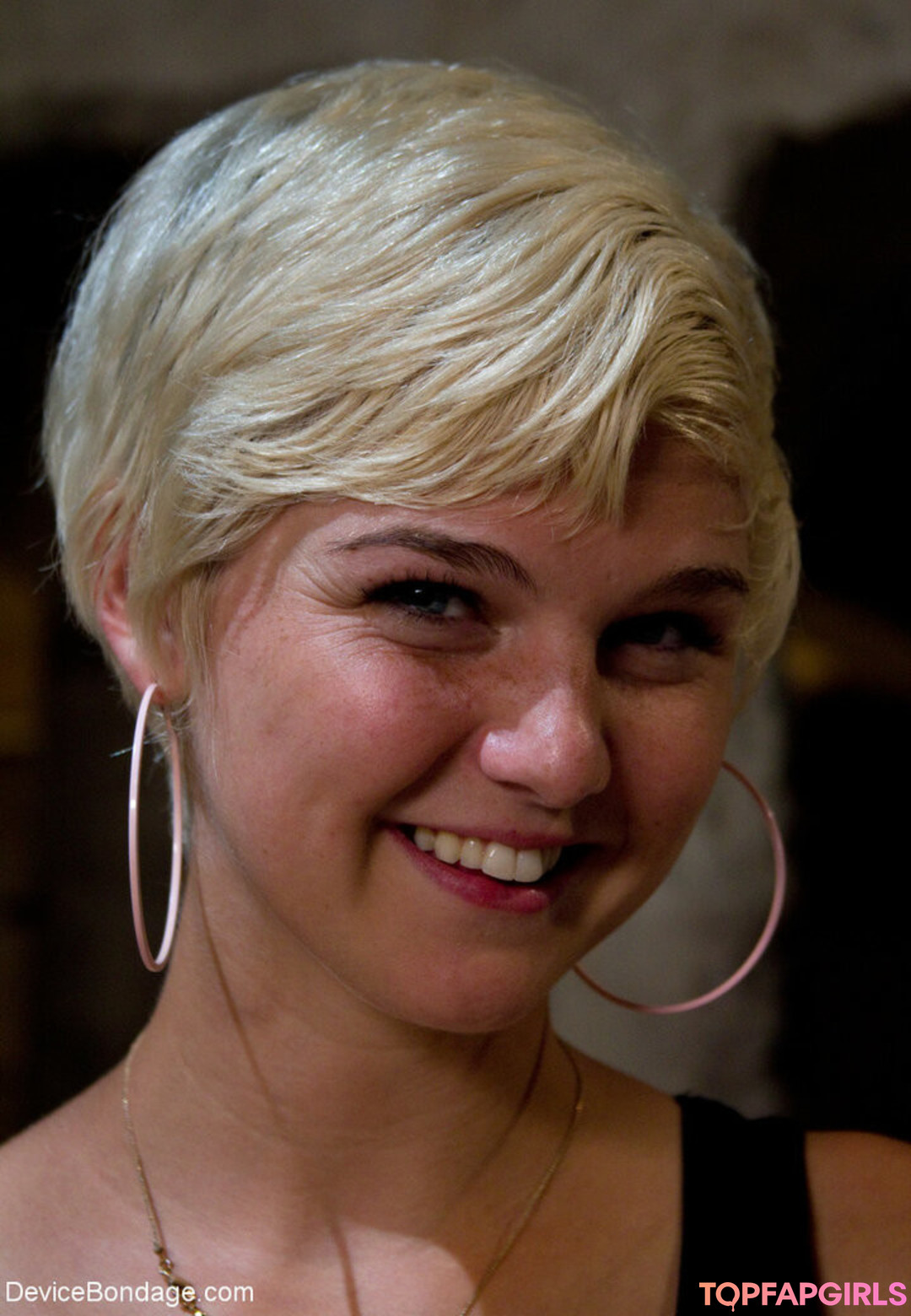 Foto desnuda filtrada de OnlyFans de Chloe Camilla #1 Foto desnuda filtrada de OnlyFans de Chloe Camilla #1