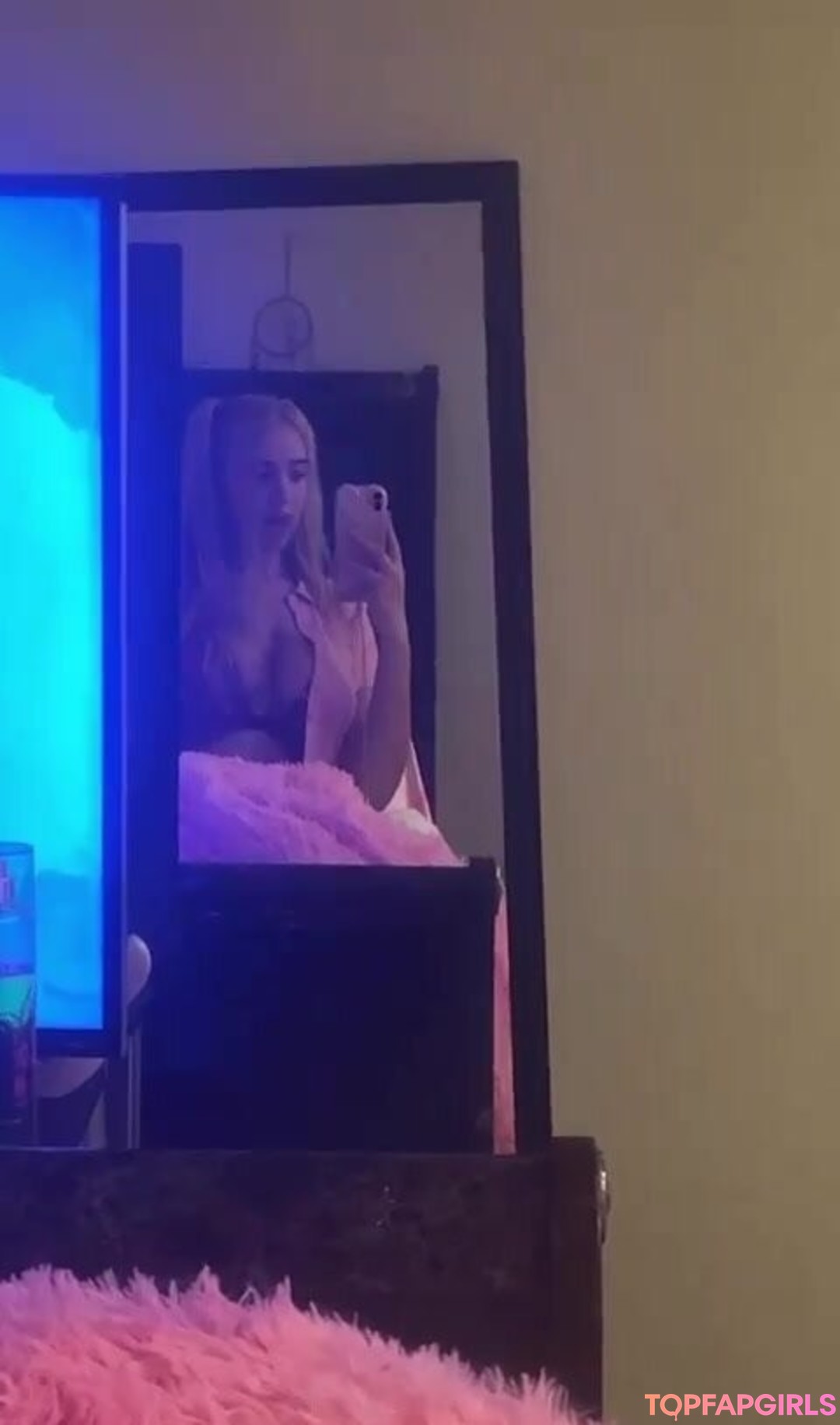 Foto desnuda filtrada de OnlyFans de Trisha Cottrell #2 Foto desnuda filtrada de OnlyFans de Trisha Cottrell #2