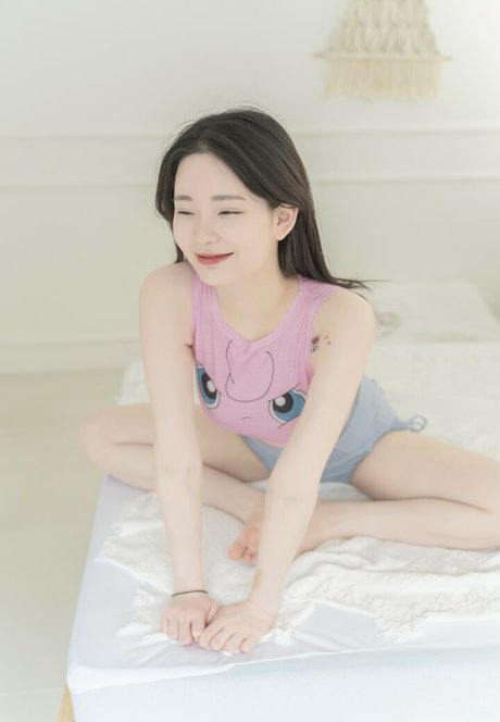 Minji