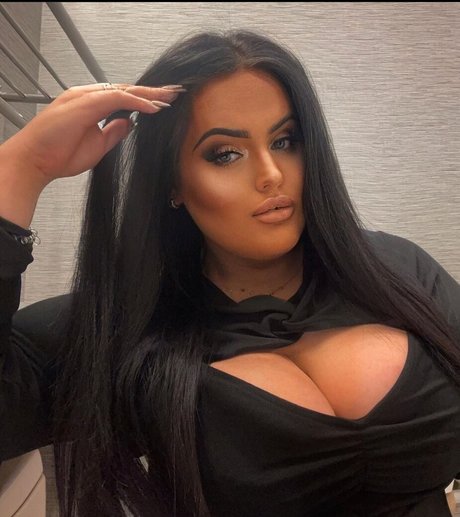 Chloe Jade