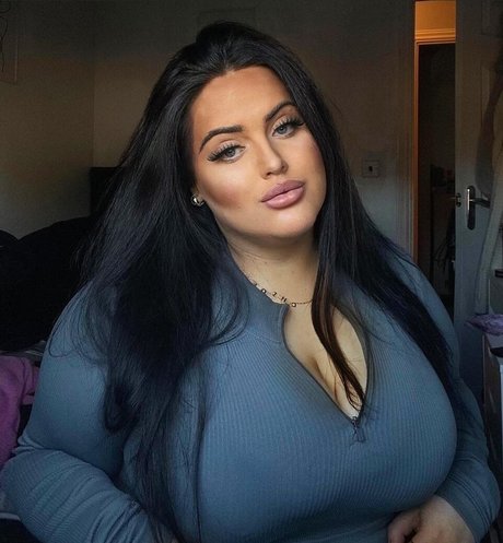 Foto desnuda filtrada de OnlyFans de Chloe Jade