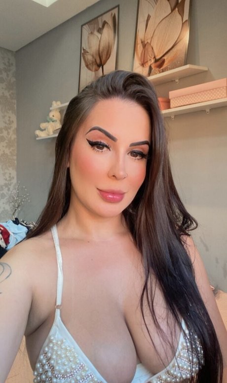 Alinezita Dias