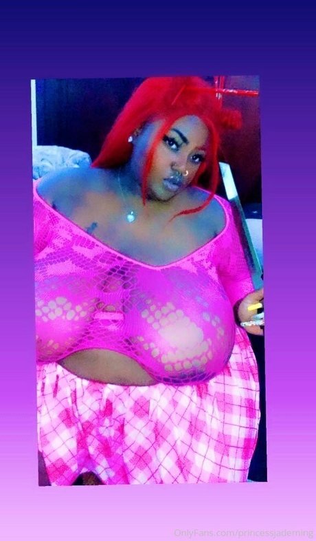 Foto desnuda filtrada de OnlyFans de Mamamioshye