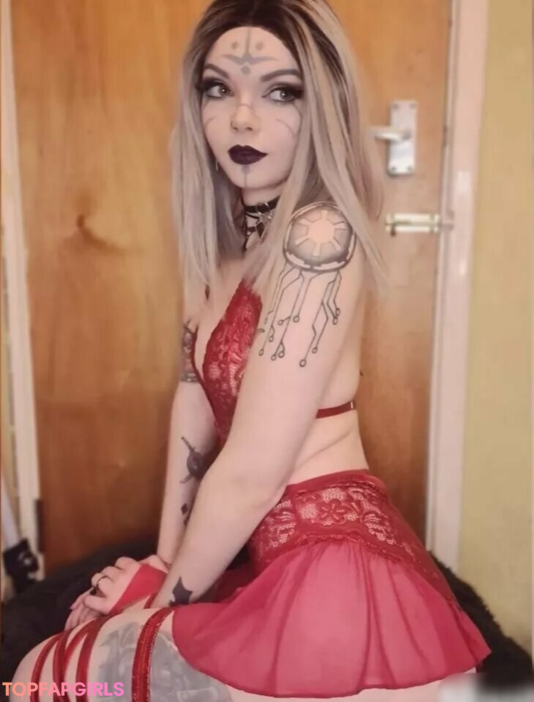 Foto desnuda filtrada de OnlyFans de Louise Julie #181 Foto desnuda filtrada de OnlyFans de Louise Julie #181