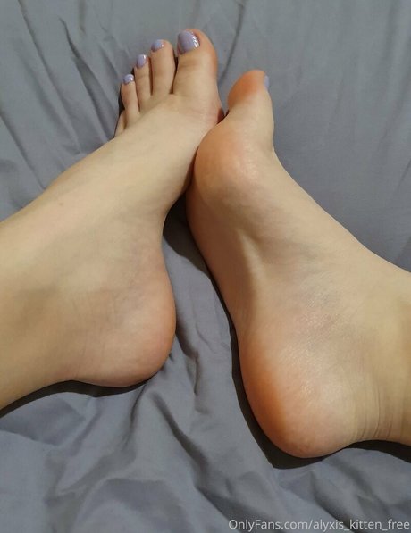 Alyxiskittenfree