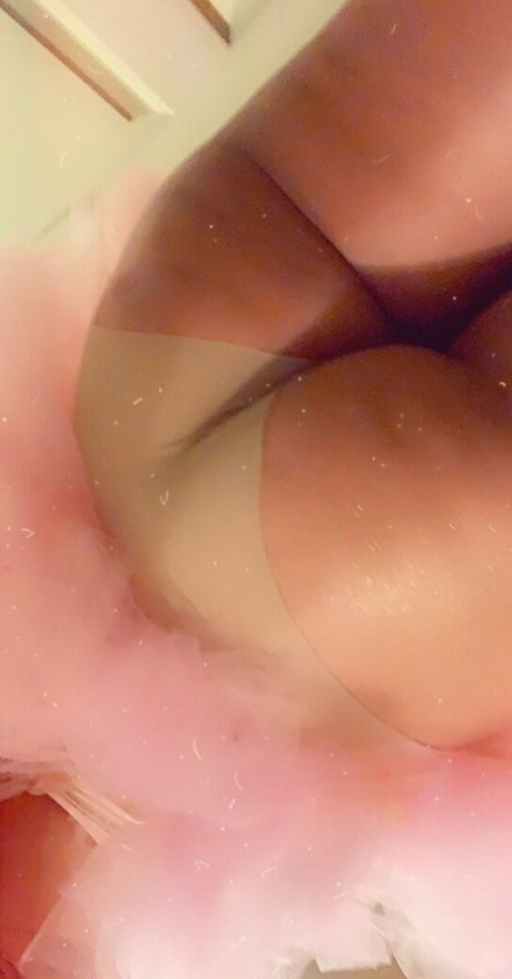 Foto desnuda filtrada de OnlyFans de Artemisjpeg