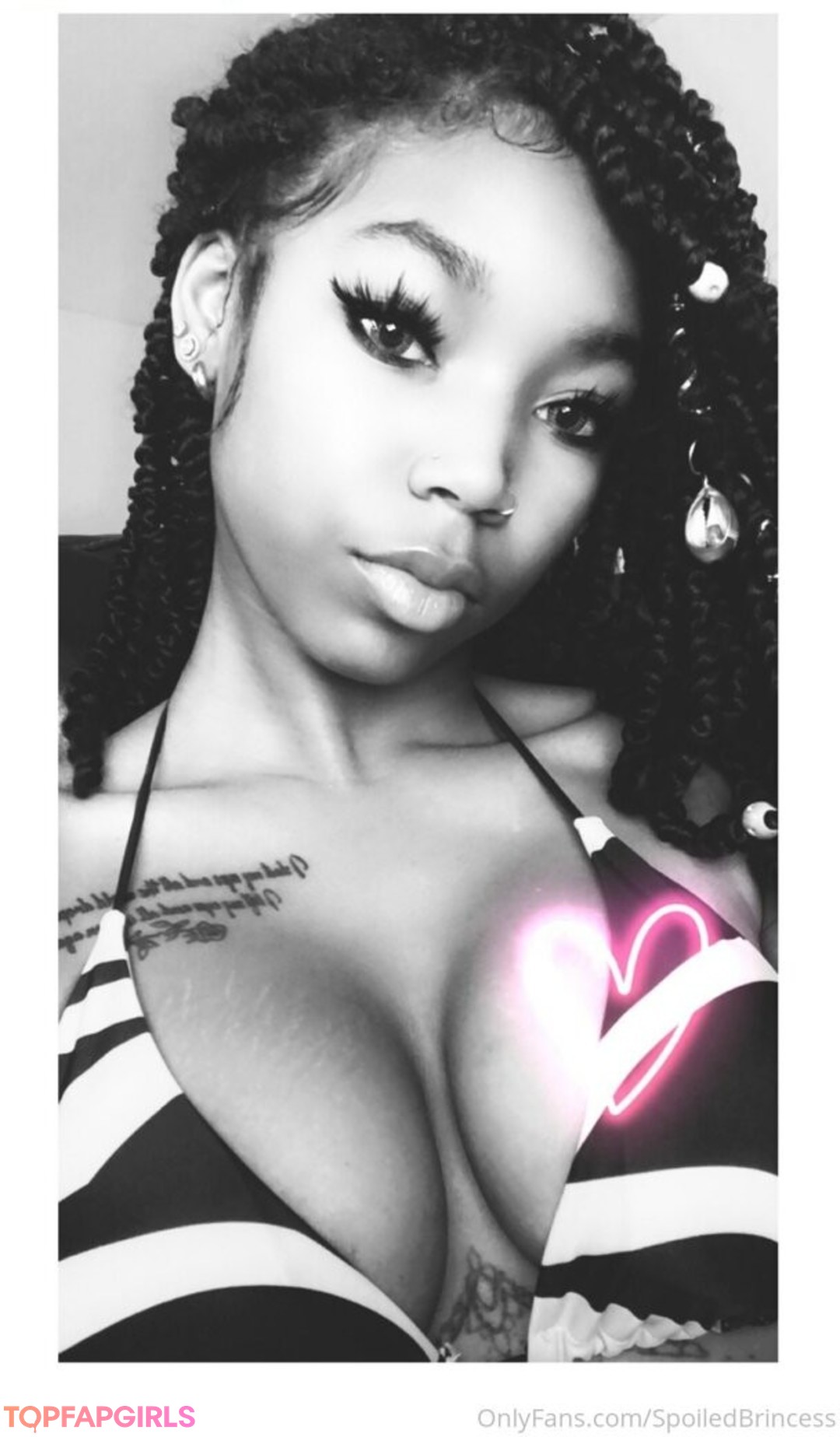 Foto desnuda filtrada de OnlyFans de Spoiledbrincess #75 Foto desnuda filtrada de OnlyFans de Spoiledbrincess #75