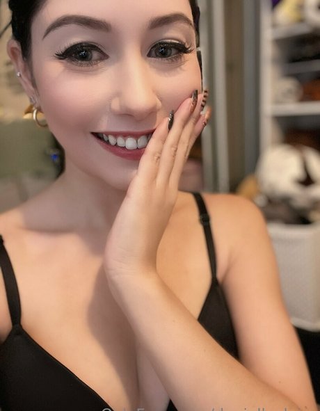 Foto desnuda filtrada de OnlyFans de Daniellaclaire