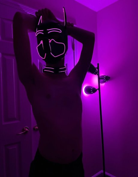 Foto desnuda filtrada de OnlyFans de Puphaze