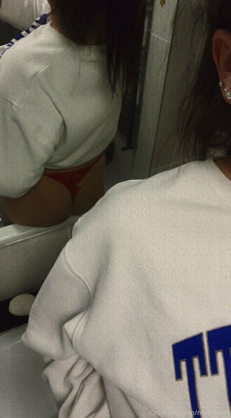 Foto desnuda filtrada de OnlyFans de Madixmcc