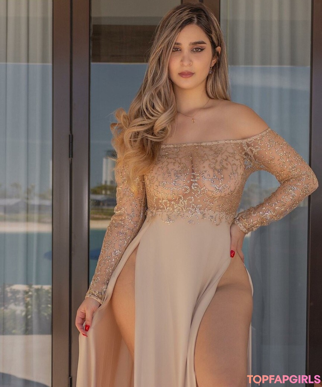 Foto desnuda filtrada de OnlyFans de Rosalie Verte #120 Foto desnuda filtrada de OnlyFans de Rosalie Verte #120