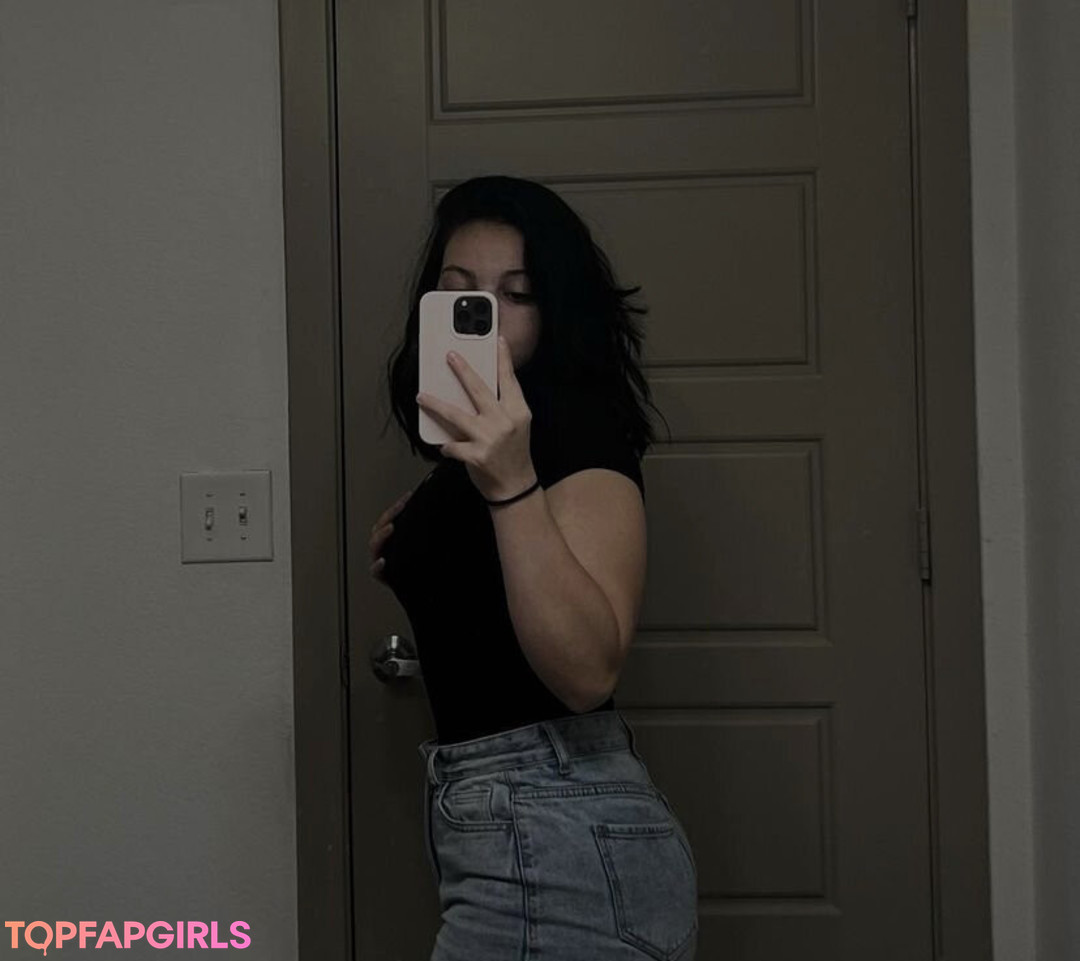 Foto desnuda filtrada de OnlyFans de Brigotback #2 Foto desnuda filtrada de OnlyFans de Brigotback #2