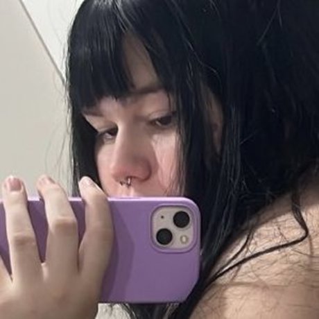 Foto desnuda filtrada de OnlyFans de Isabela Isaadolas