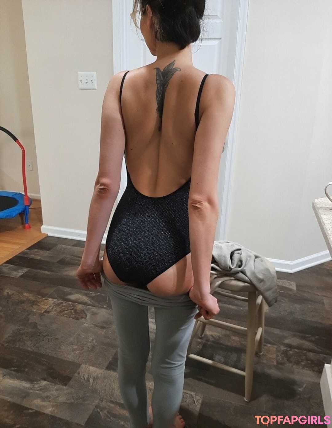 Foto desnuda filtrada de OnlyFans de Tiny And Tan #97 Foto desnuda filtrada de OnlyFans de Tiny And Tan #97