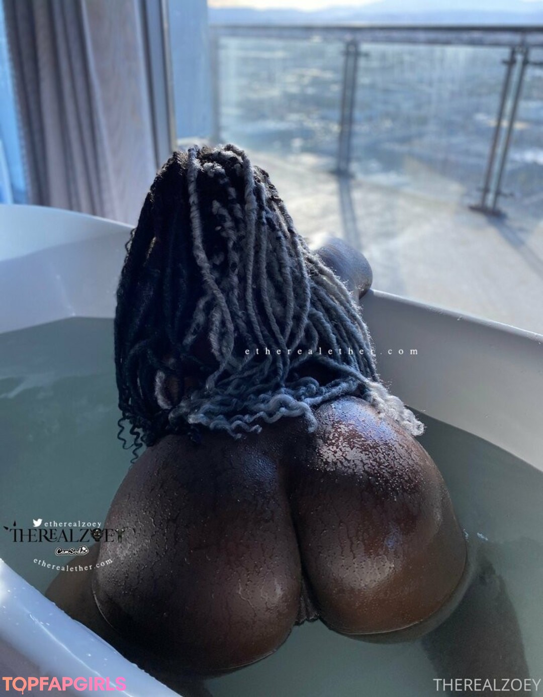 Foto desnuda filtrada de OnlyFans de Therealzoey #41 Foto desnuda filtrada de OnlyFans de Therealzoey #41