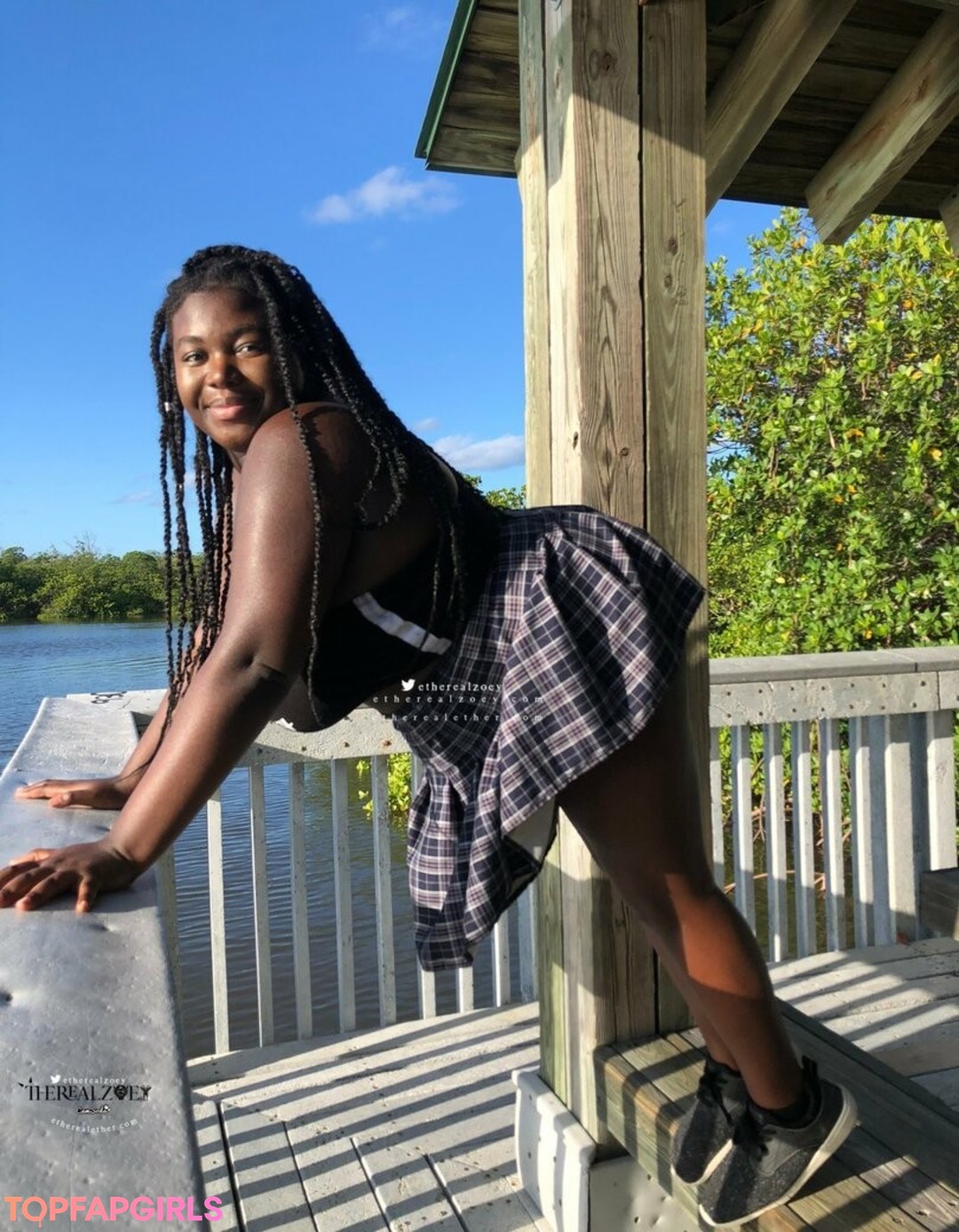 Foto desnuda filtrada de OnlyFans de Therealzoey #42 Foto desnuda filtrada de OnlyFans de Therealzoey #42