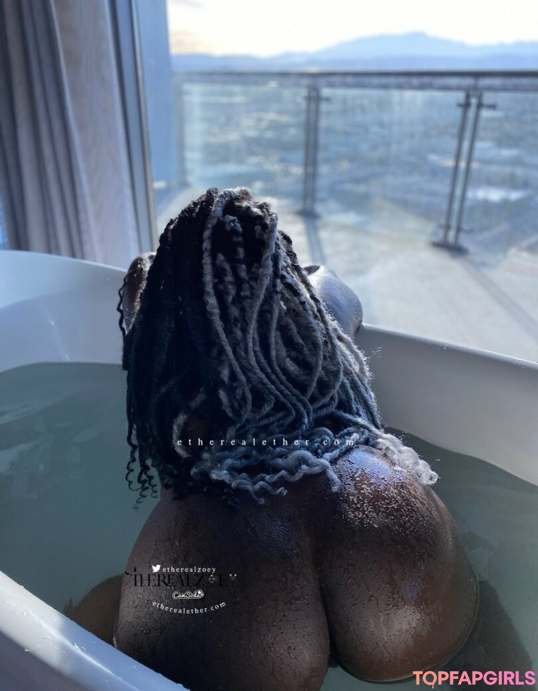 Foto desnuda filtrada de OnlyFans de Therealzoey #84 Foto desnuda filtrada de OnlyFans de Therealzoey #84