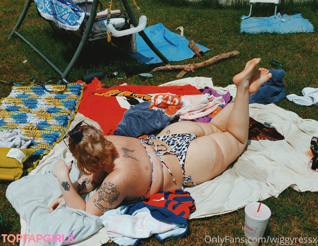 Foto desnuda filtrada de OnlyFans de Wiggyressx #54 Foto desnuda filtrada de OnlyFans de Wiggyressx #54